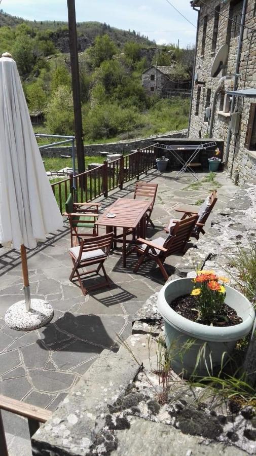Amanitis Stone House Guest House Kipoi Bagian luar foto